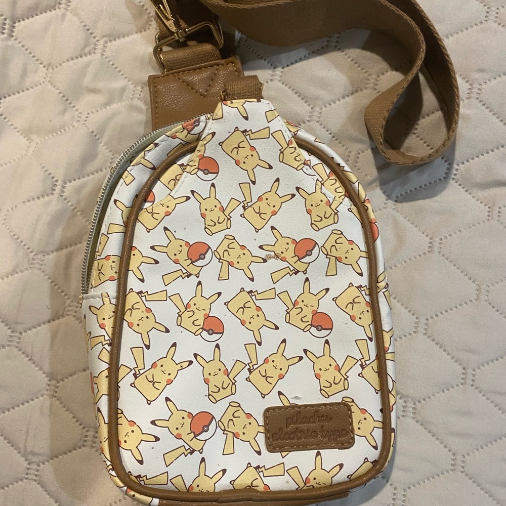 Bioworld Pikachu Kids Bag - White and Tan